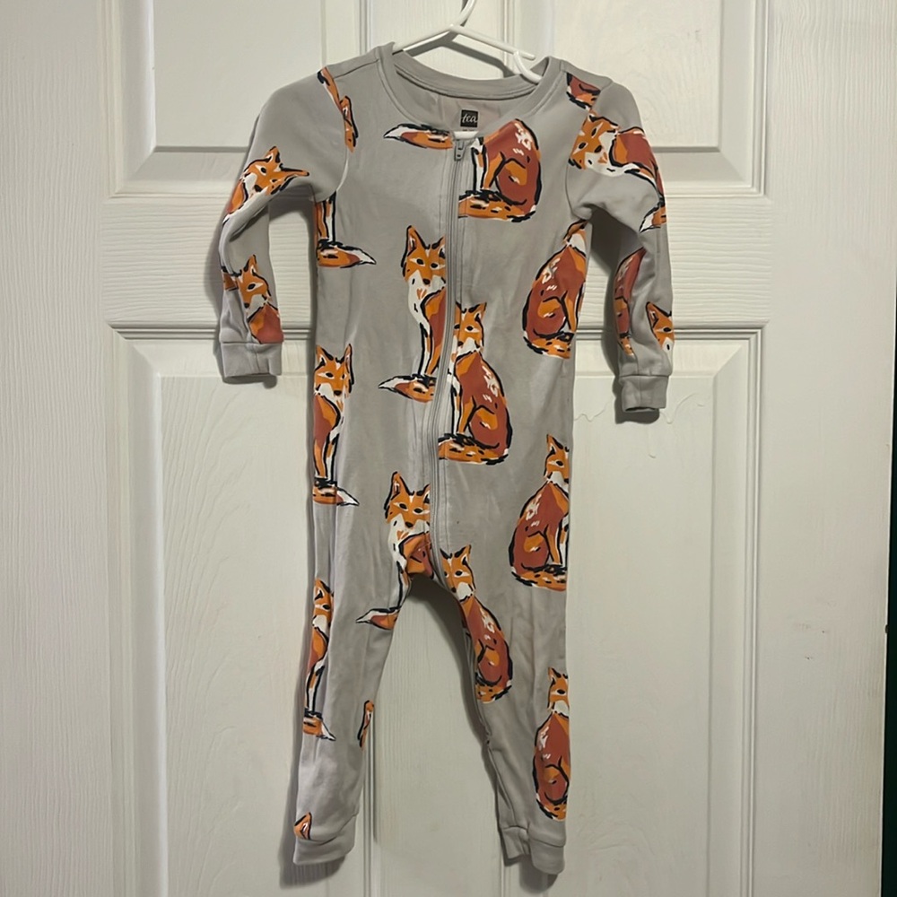 Tea Collection Fox pajamas 12-18mo